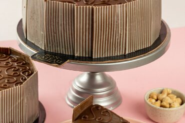 Chocolate Praline Cake