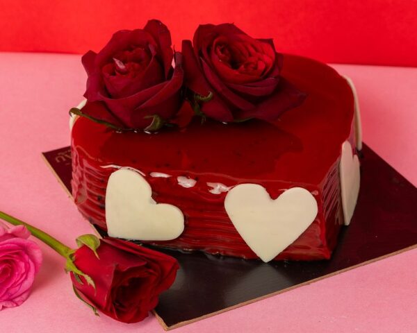 Valentine's Special Strawberry Cake
