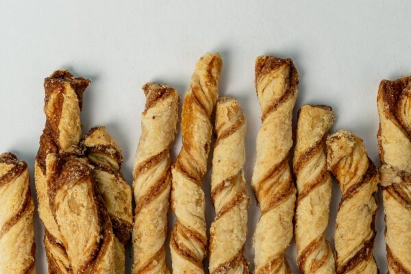 cinnamon sticks