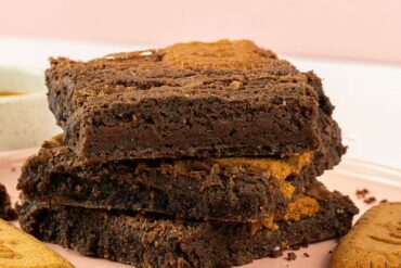 Lotus Biscoff Brownie