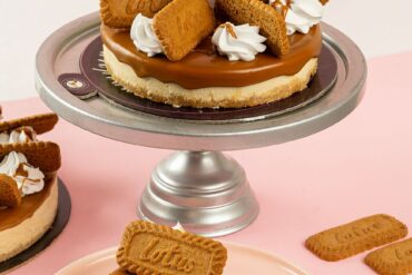 Lotus Biscoff Cake